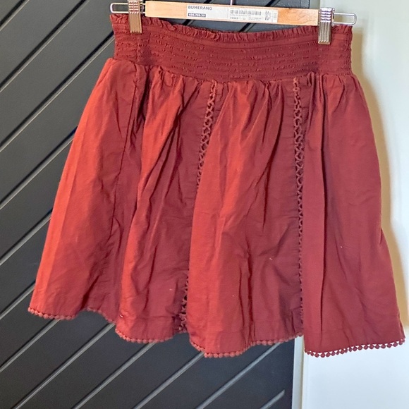 Anthropologie lace shell top and skirt set. Size XS. Excellent condition! - Picture 3 of 5